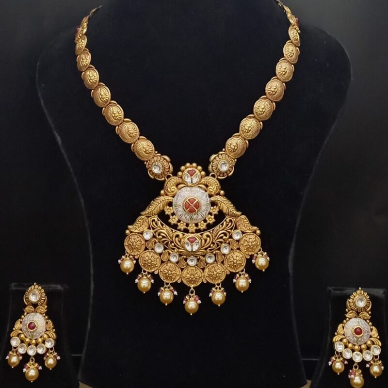 Antique Gold necklace